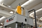 Vier Posten-hydraulische Presse Ton Servo Hydraulic Press Machines 4 der Spalten-100