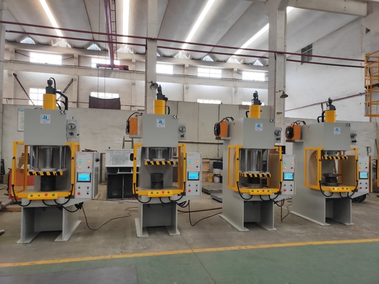 Rahmen-Metall verarbeitende hydraulische Presse 2.5KW 40T C für die Metallverarbeitung