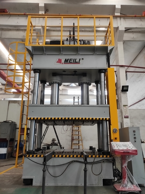 Doppelte Spalten-hydraulische Presse-Maschine 380V 220V der Aktions-vier CER-ISO